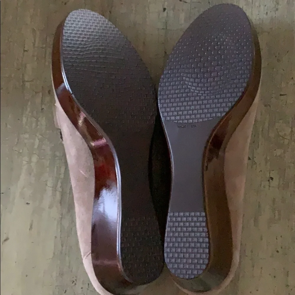 NWOB STUART WEITZMAN Mandarin Platform Loafer